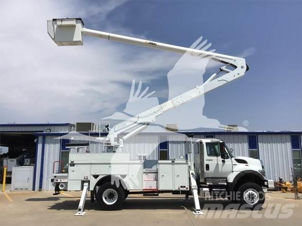 Altec AA55E Truck mounted aerial platforms