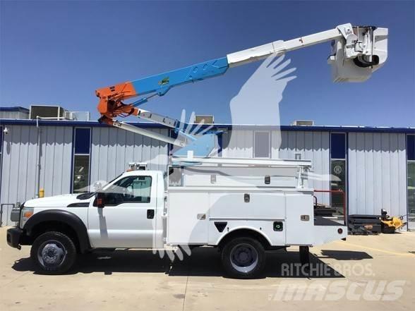 Altec AT37G Truck mounted aerial platforms