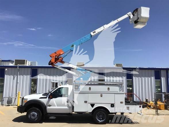 Altec AT37G Truck mounted aerial platforms