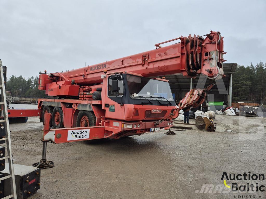 Grove GMK 3050 Crane trucks