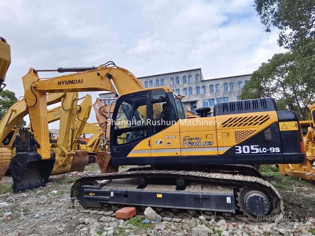 Hyundai 305 Crawler excavators