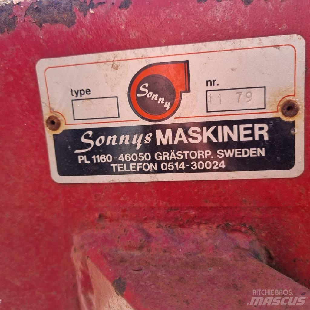Sonnys Timmerkärra Other farming trailers