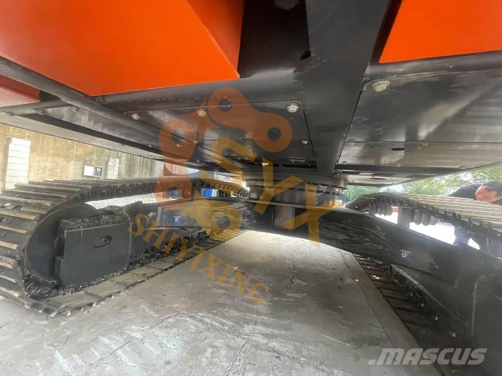 Doosan DX 300 Crawler excavators