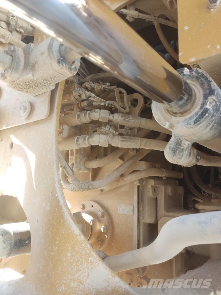 CAT 966 M Wheel loaders