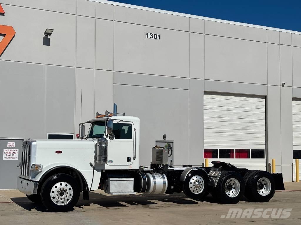 Peterbilt 389 Truck Tractor Units