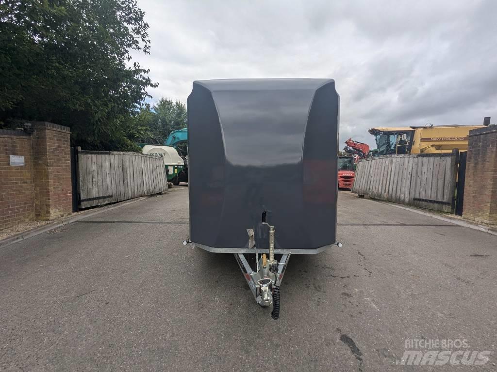 Nugent BX3117S-2 Van Body Trailers