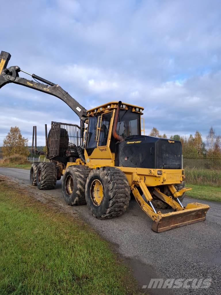 Tigercat 1085 Forwarders