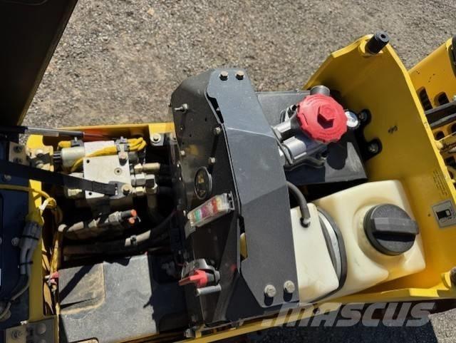 Bomag BMP 8500, Vält Twin drum rollers