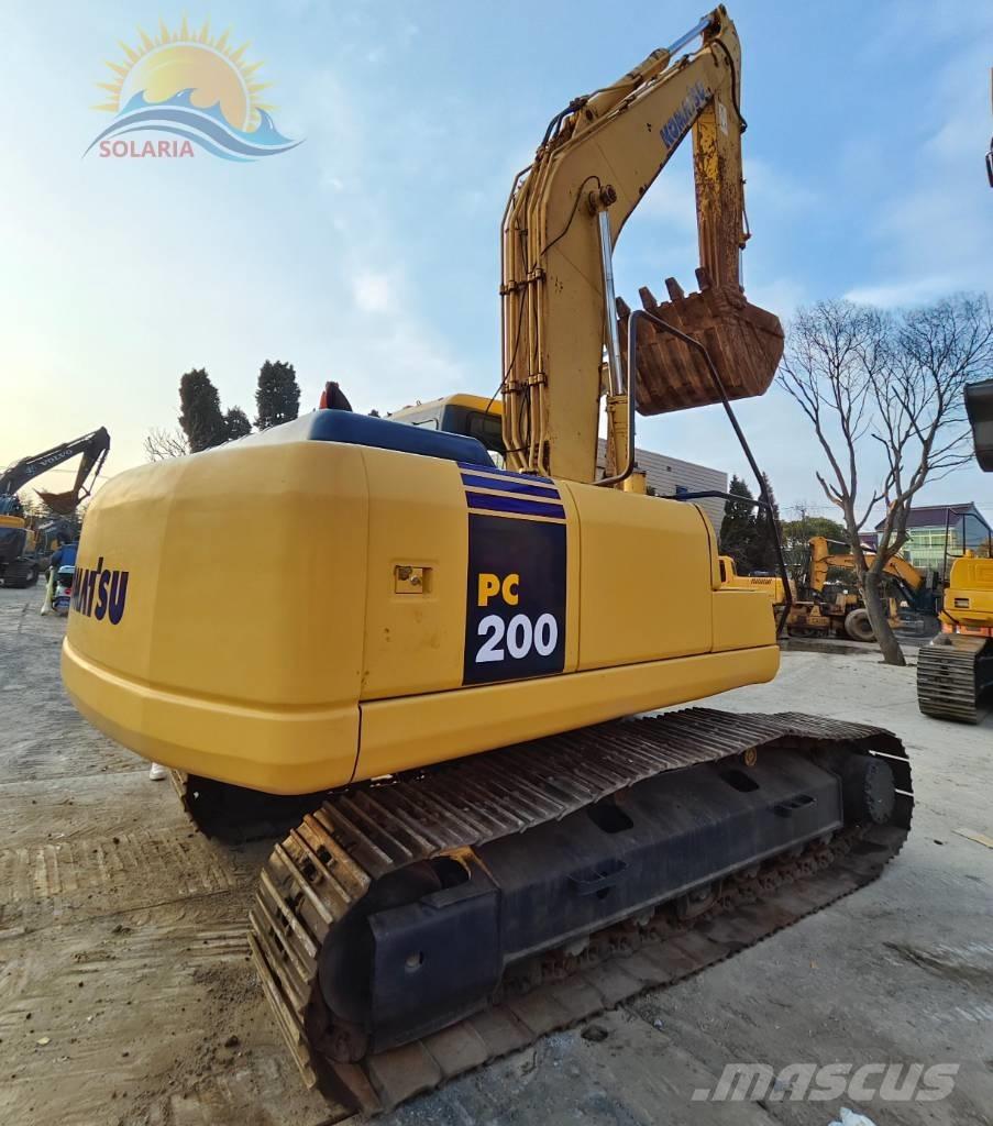 Komatsu PC 200-7 Crawler excavators