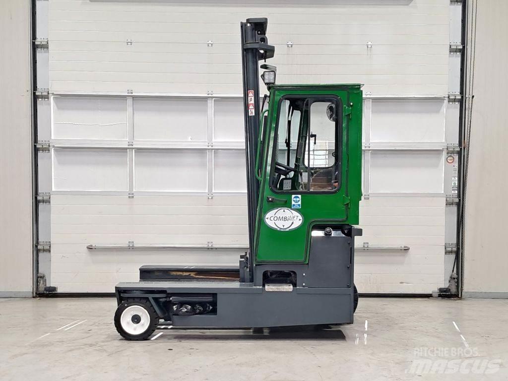 Combilift C3000 Sideloader