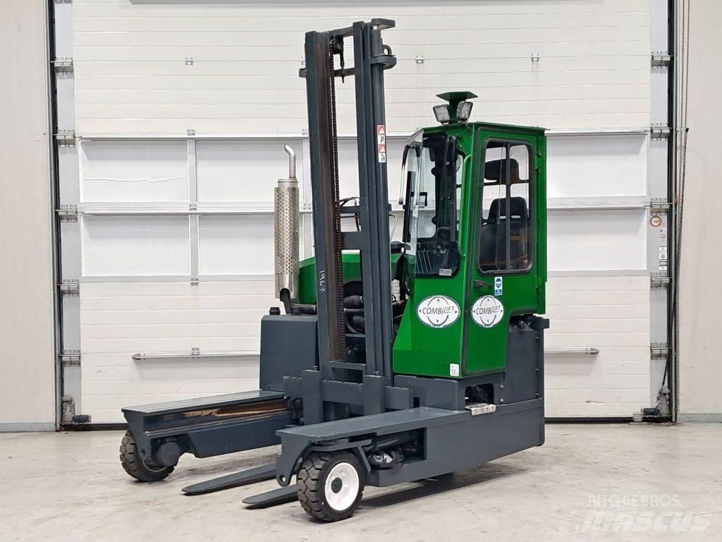 Combilift C3000 Sideloader