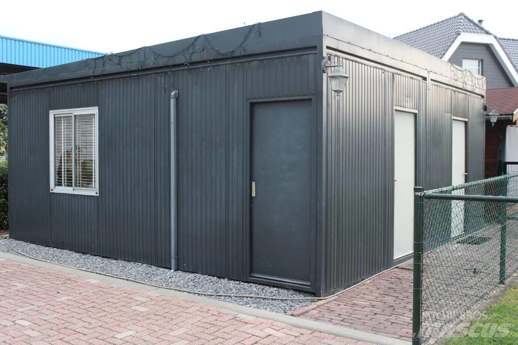  Units tekoop 6x6 Construction barracks