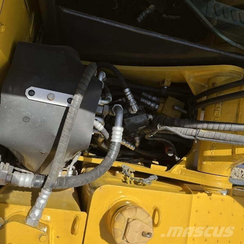 Komatsu PC 70 Crawler excavators