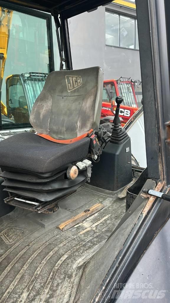 JCB 2 CX TLB's