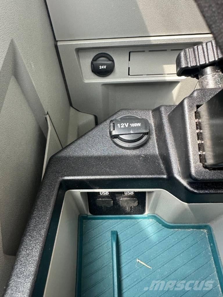 Volvo EC 220 EL Crawler excavators