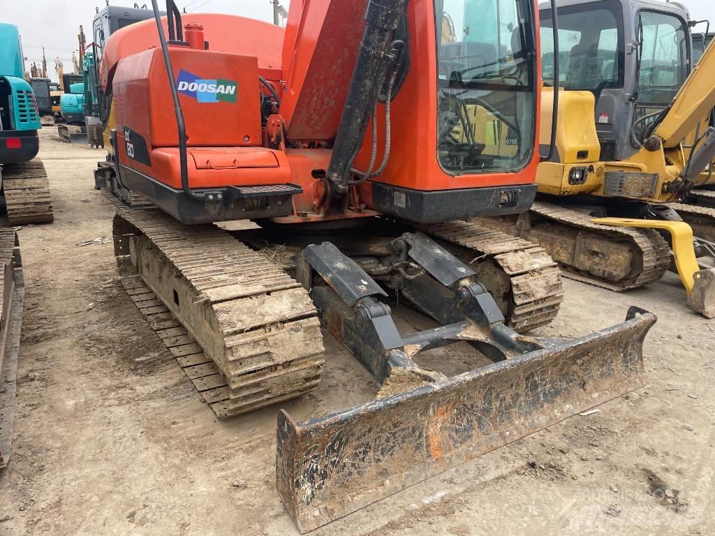 Doosan DX80 Mini excavators < 7t