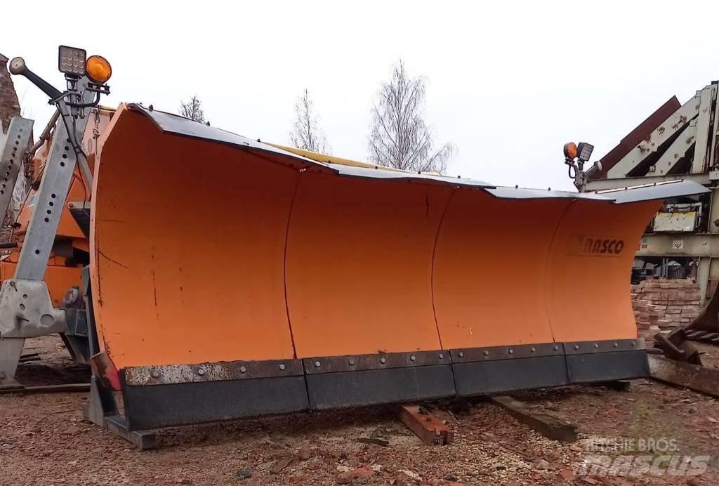 Rasco Kalnik 3,4 Other groundscare machines