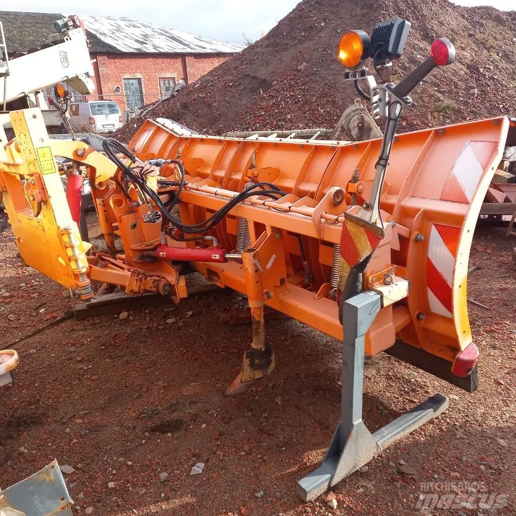 Rasco Kalnik 3,4 Other groundscare machines