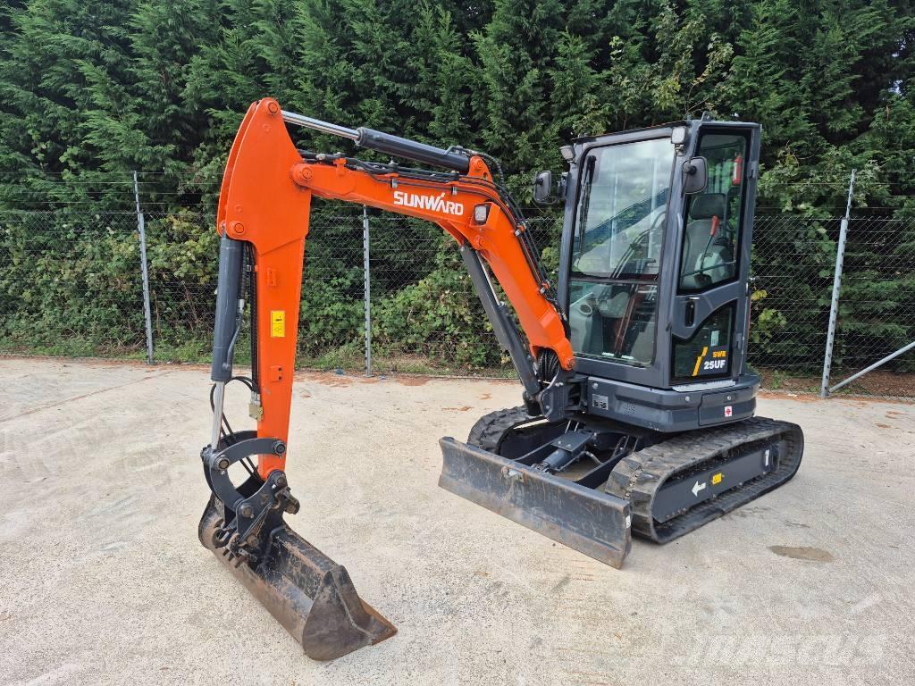 Sunward SWE 25 UF Mini excavators < 7t