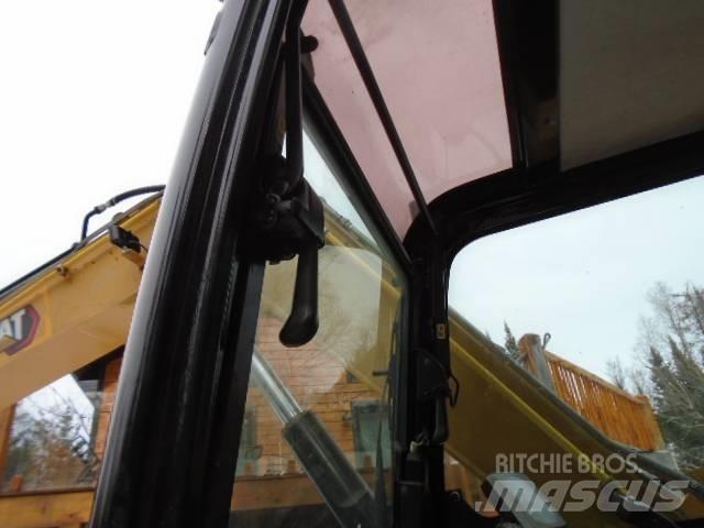 CAT 307 E2 Crawler excavators