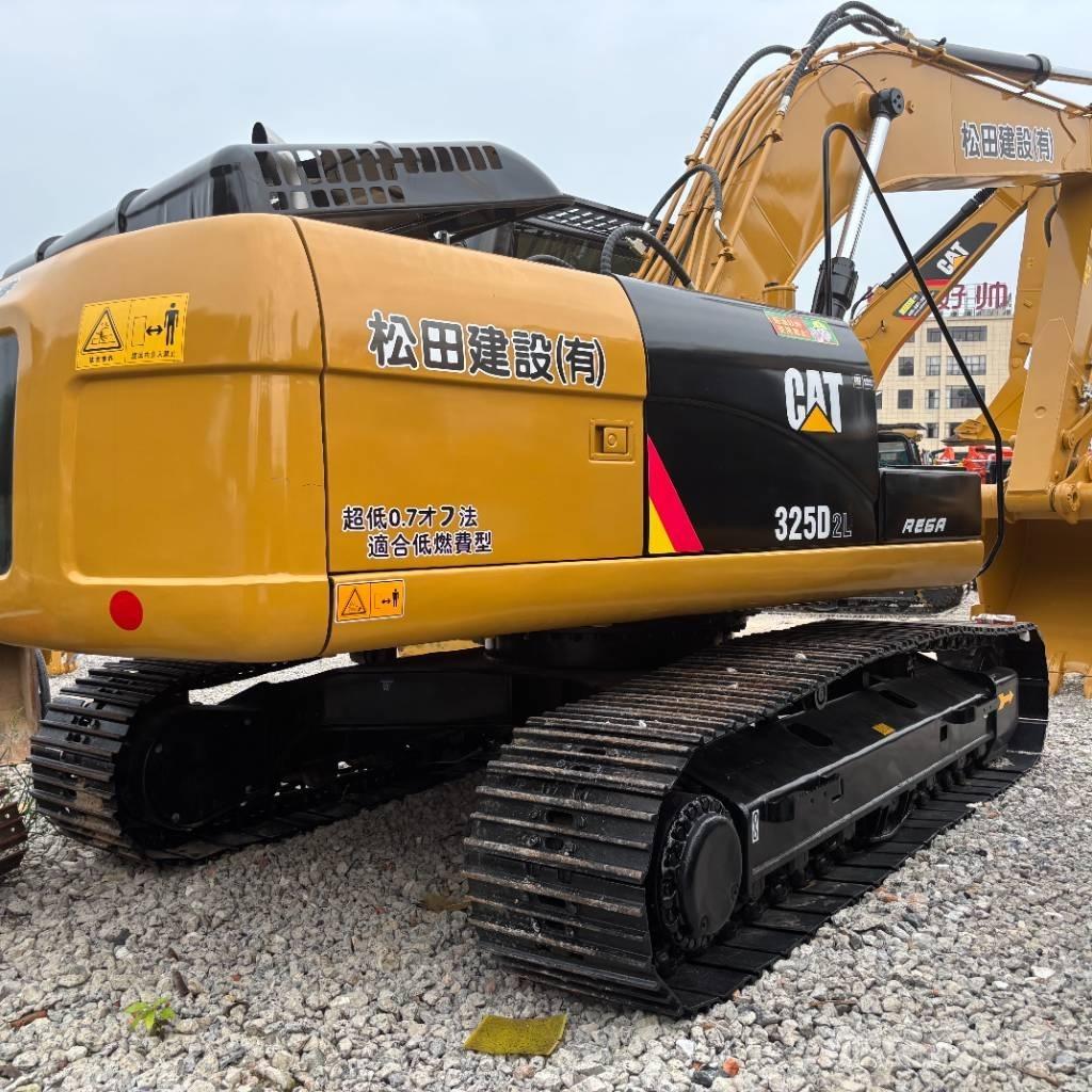 CAT 325 Crawler excavators