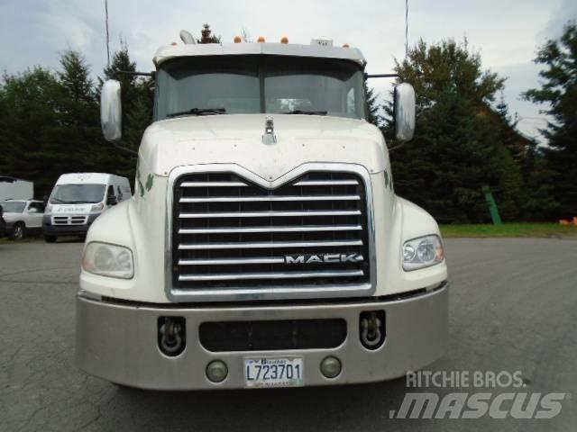 Mack CXU 613 Truck Tractor Units