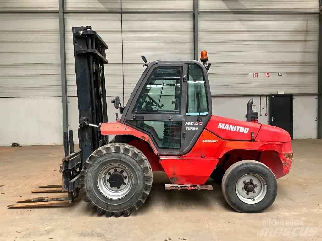 Manitou MC 40 Rough terrain truck