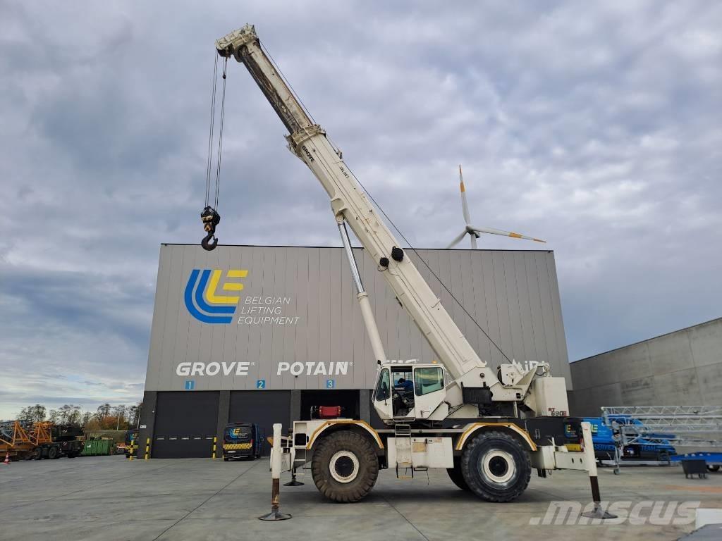 Grove RT890E Rough terrain cranes