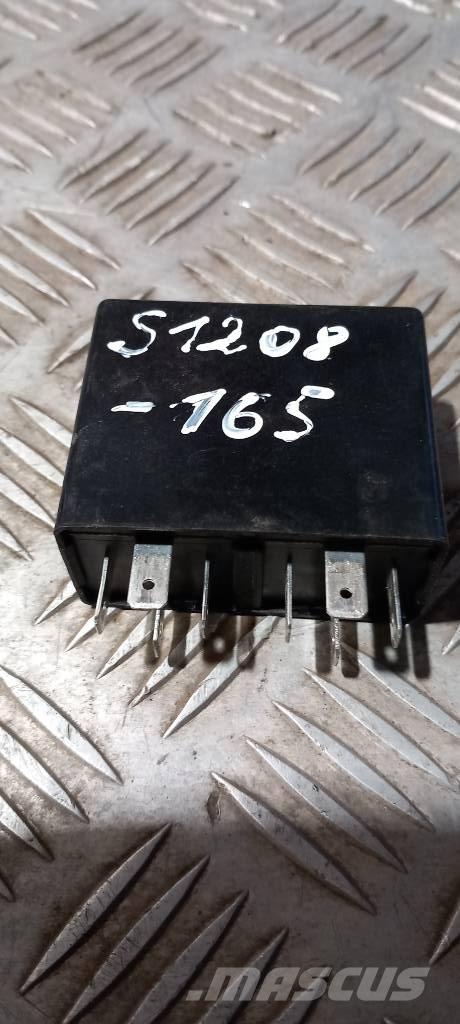 Scania 94 D.    1401788 Electronics
