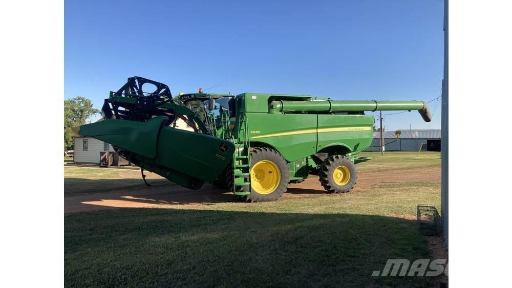 John Deere S 670 Combine harvesters
