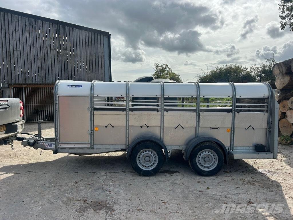 Ifor Williams TA 510 Livestock carrying trailers
