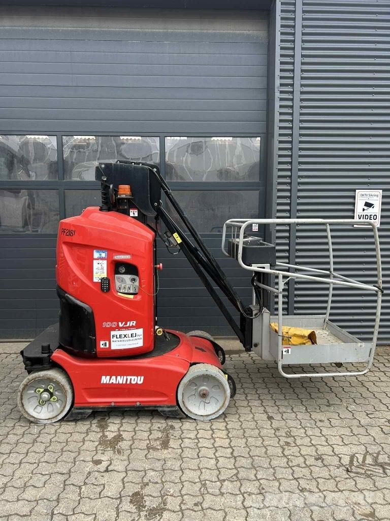 Manitou 100 VJR Vertical mast lifts