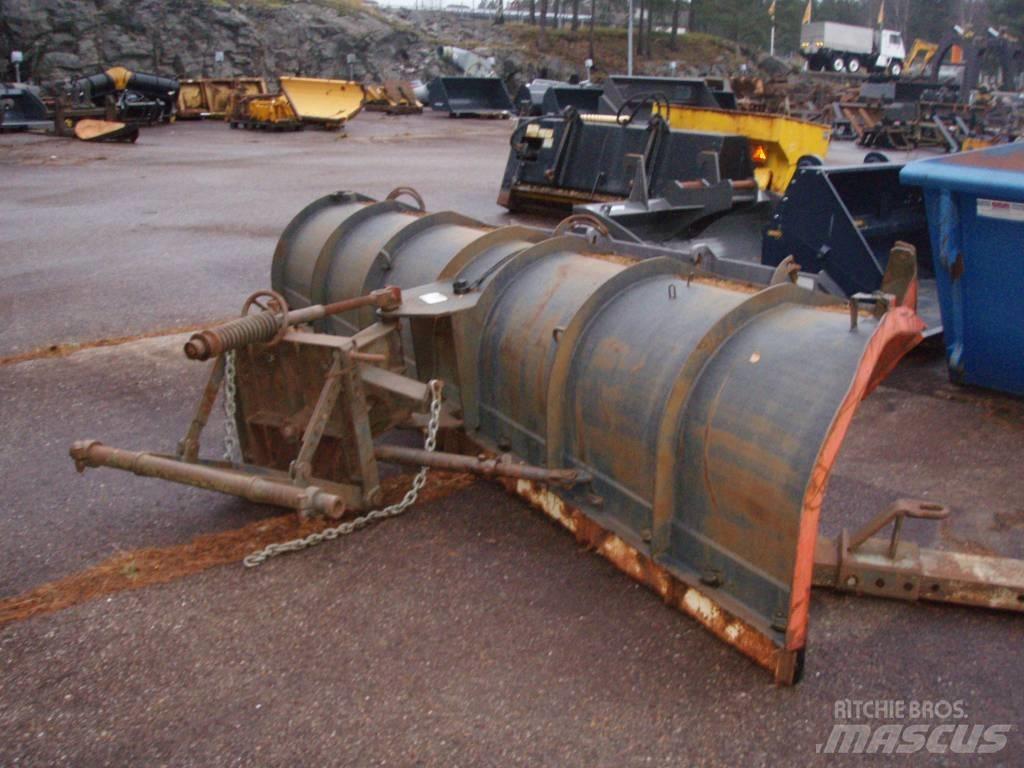 Mählers Snöblad 4m Ploughs