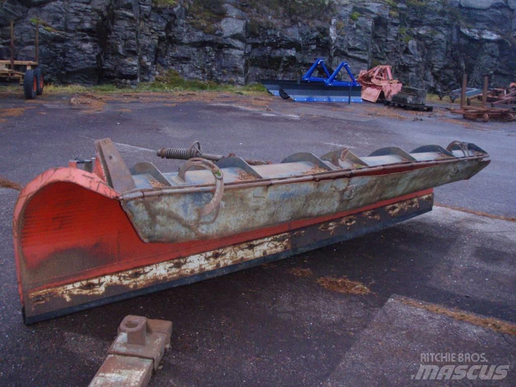 Mählers Snöblad 4m Ploughs
