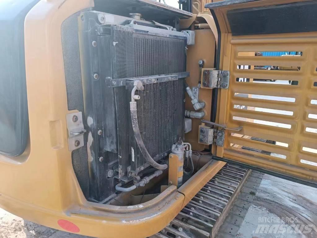 CAT 305.5 Mini excavators < 7t