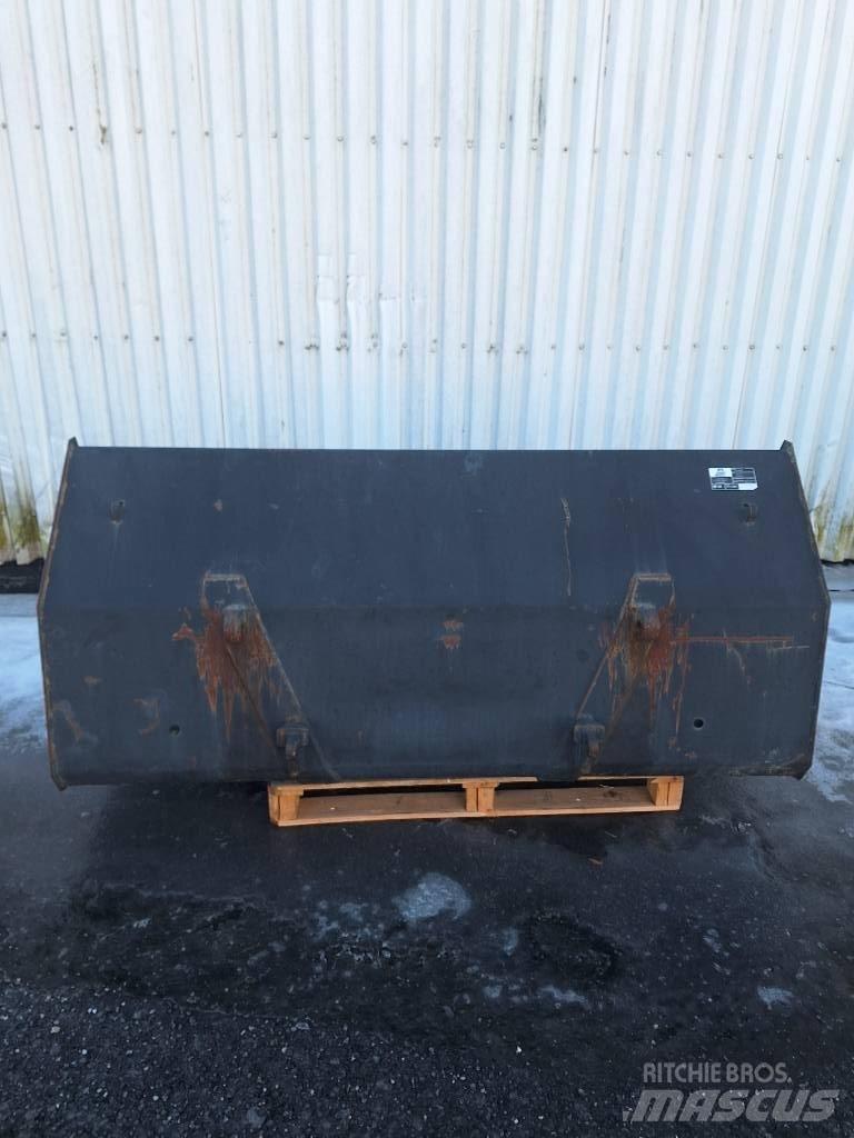 Ålö 210 M FEL`s  spares & accessories