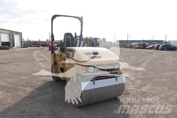 CAT CB34 Single drum rollers