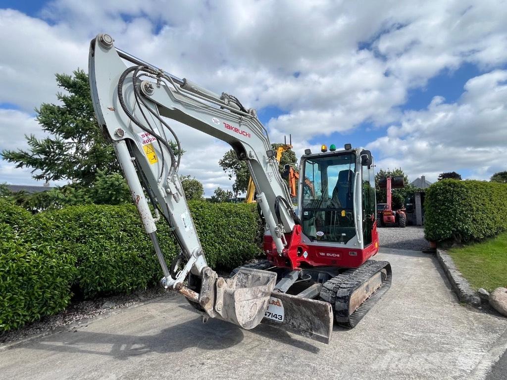 Takeuchi TB 260 Midi excavators  7t - 12t