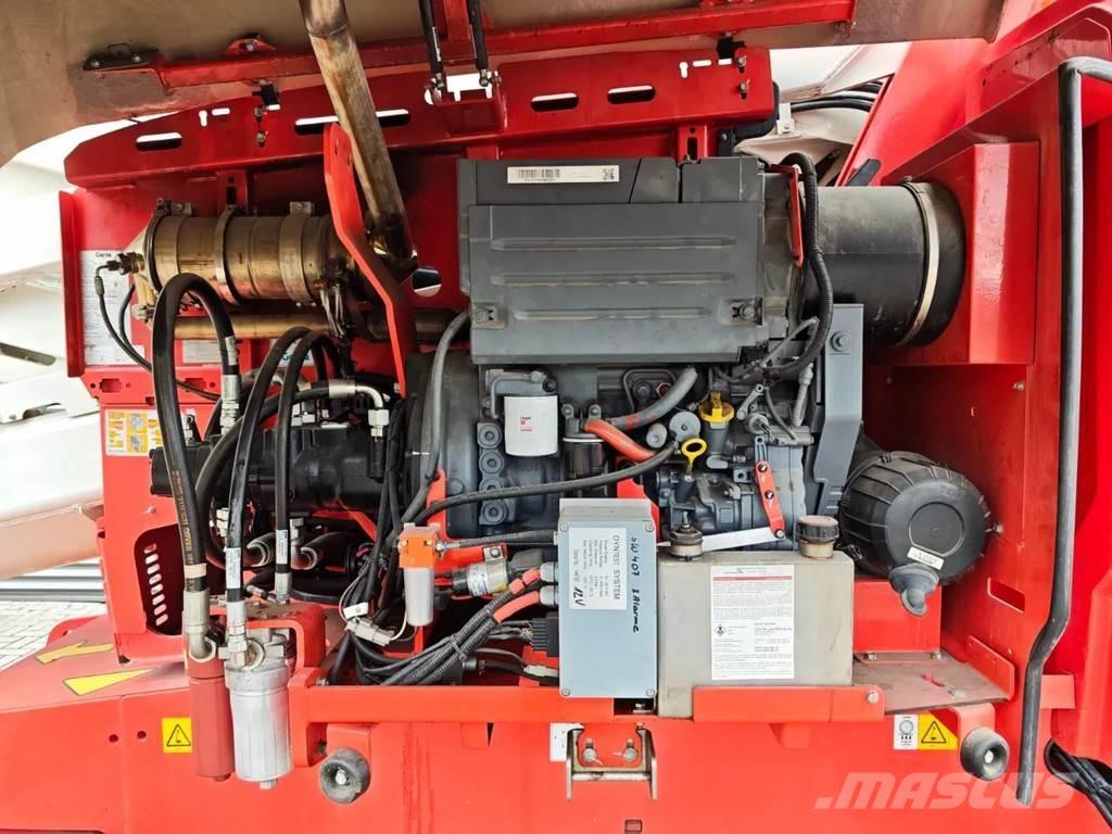 Genie Z-62/40 Articulated boom lifts