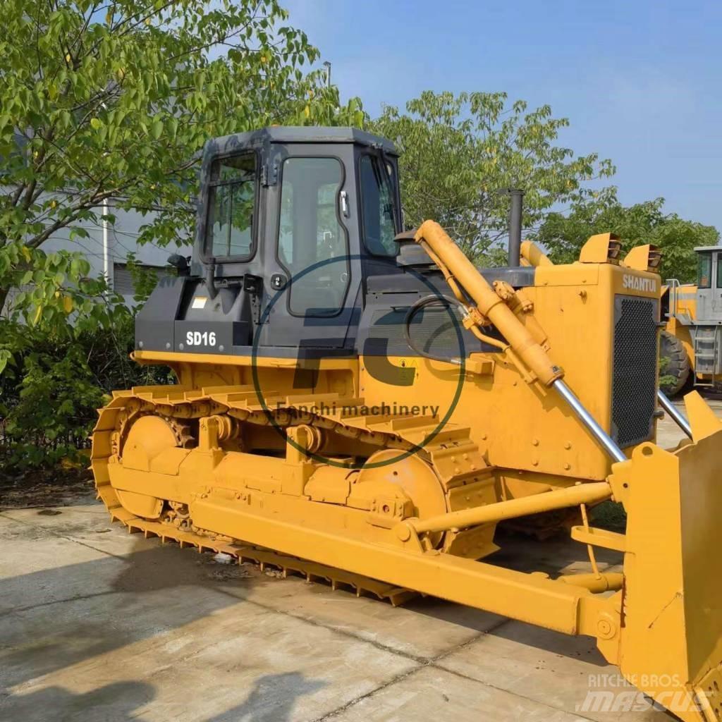 Shantui SD 16 Crawler dozers