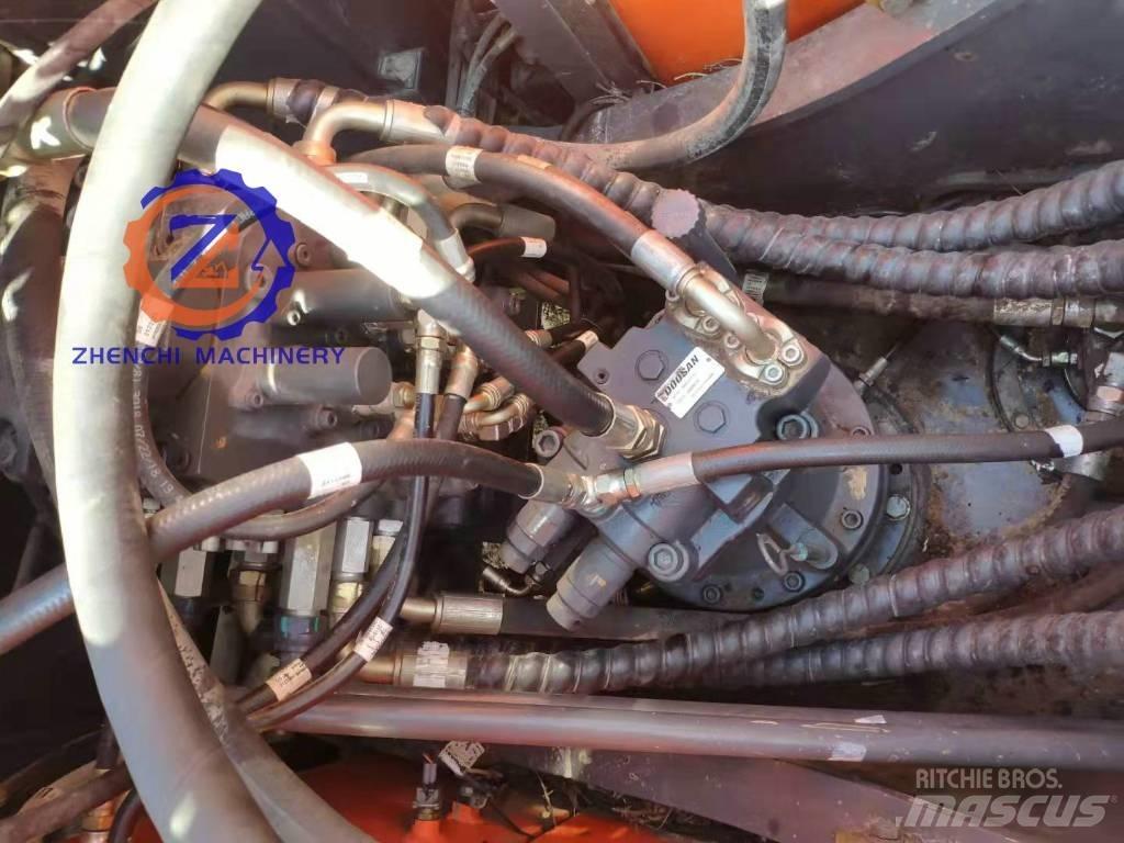 Doosan DX 150LC Midi excavators  7t - 12t