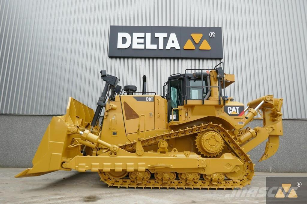 CAT D8T Crawler dozers