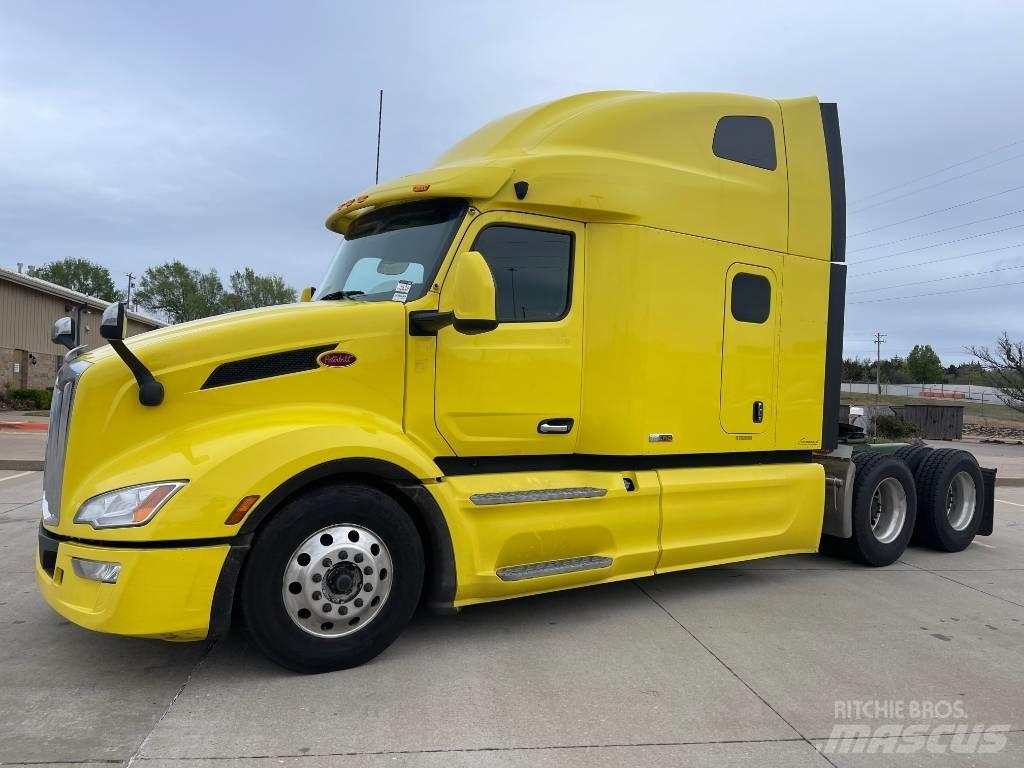 Peterbilt 579 Truck Tractor Units