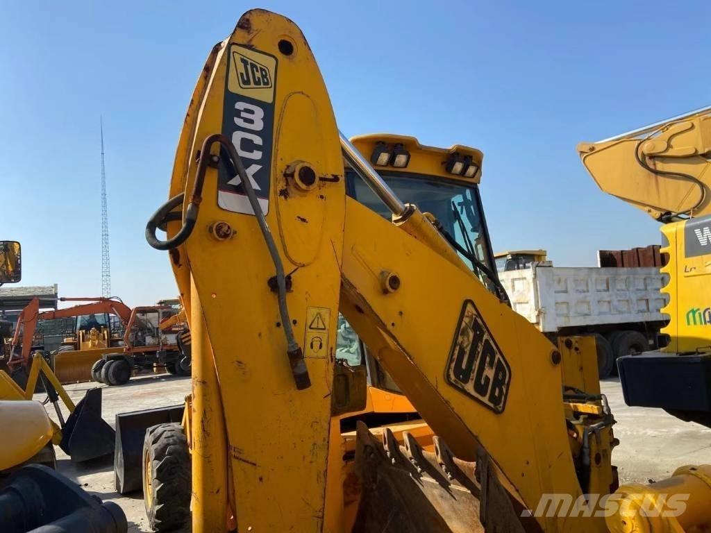 JCB 3 CX TLB's