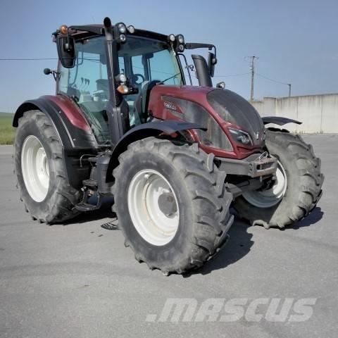 Valtra N 174 Tractors