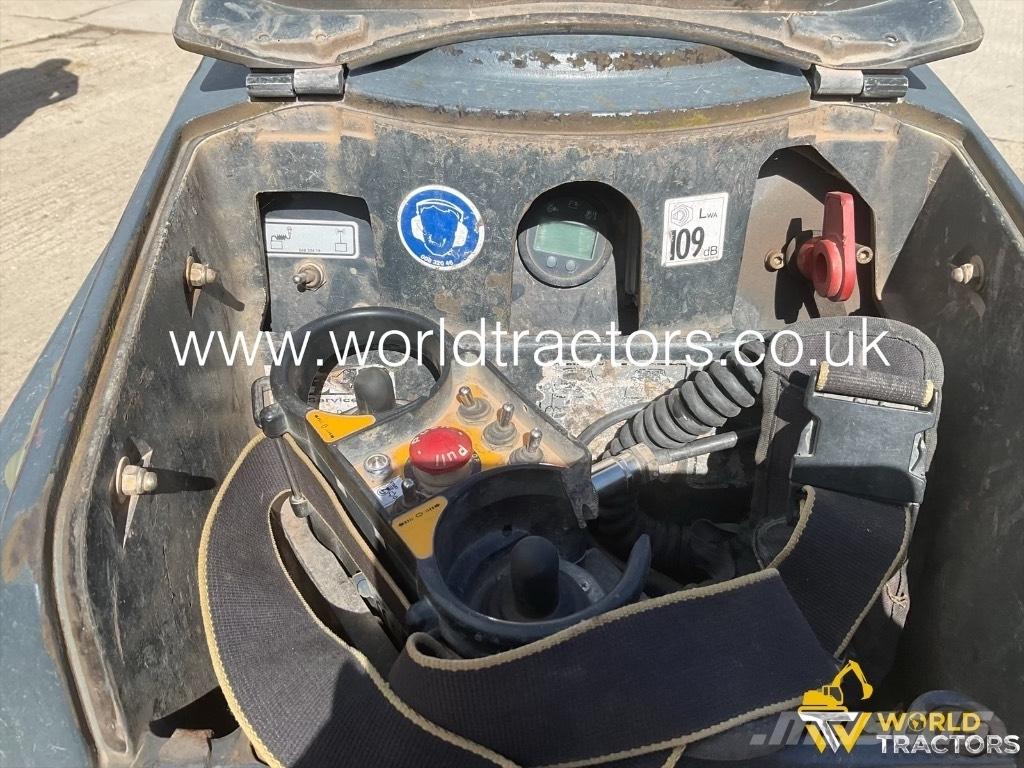 Bomag BMP 8500 Vibrator compactors