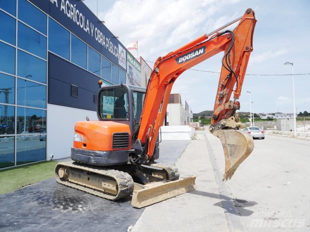 Doosan DX 60 R Mini excavators < 7t