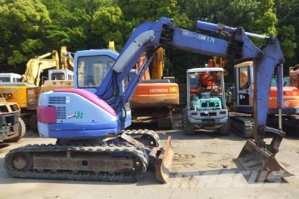 Komatsu PC75UU-3 Midi excavators  7t - 12t