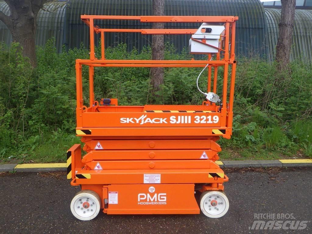 SkyJack SJ3219 Scissor lifts