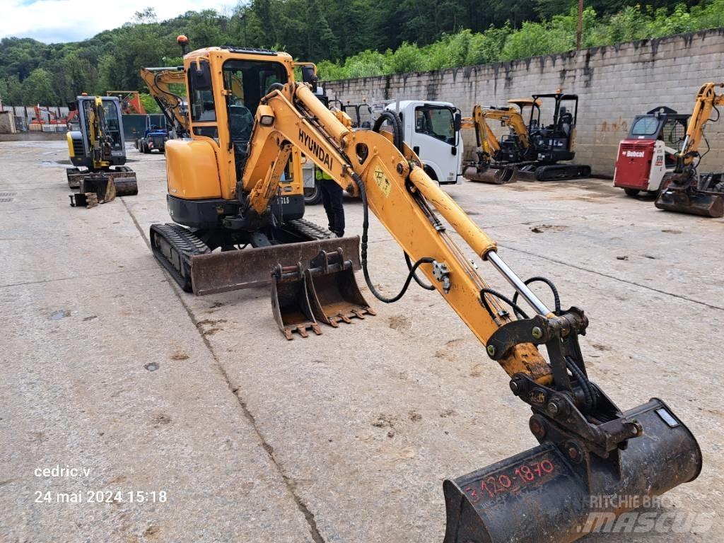 Hyundai R35Z-9 Mini excavators < 7t